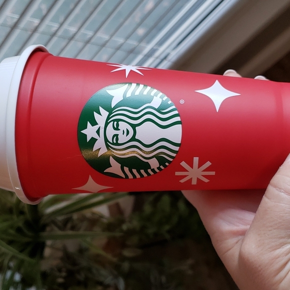 Starbucks Christmas 2022 Red Cup - Picture 6 of 6